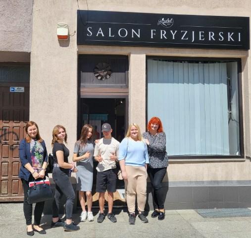 Zostań ekspertem w swoim zawodzie – wizyta studyjna w Zakładzie Fryzjerskim „ ISABEL” w Katowicach