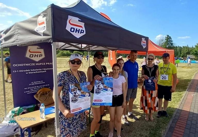 Uczestnicy OSiW Starachowice na Pikniku Rodzinnym 