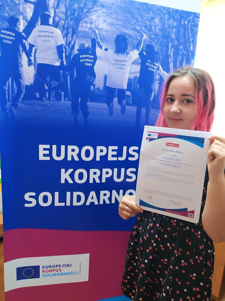 Certyfikaty YOUTHPASS dla uczestników projektu „Pora na e-seniora”