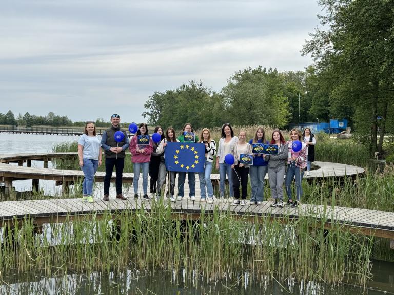 Budowanie świadomości i integracji społecznej słupeckiej młodzieży podczas Dnia Europy 