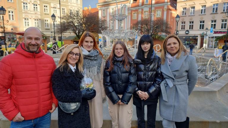 Jarmark Bożonarodzeniowy w Wałbrzychu odwiedzili wychowankowie 1-30 HP Wałbrzych.