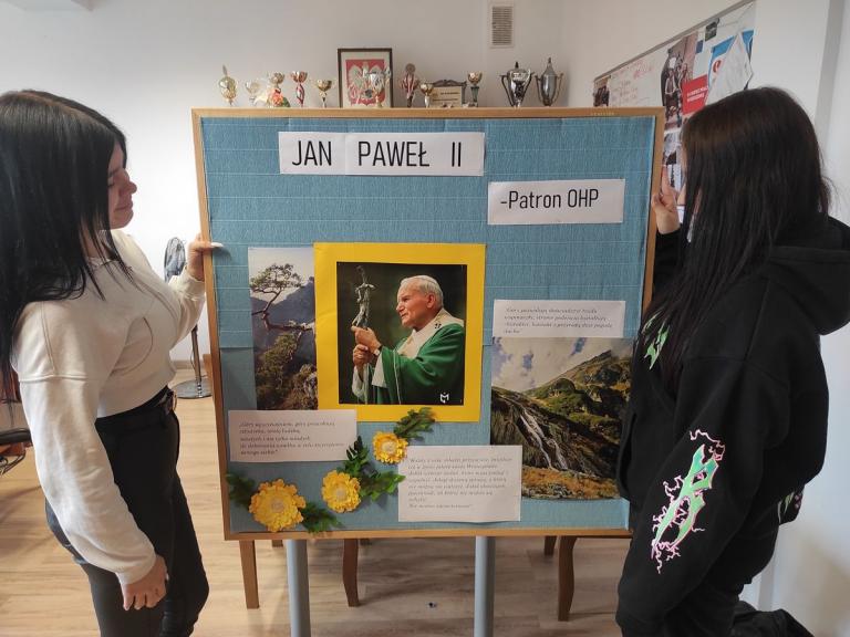 Jan Paweł II – patron młodzieży OHP