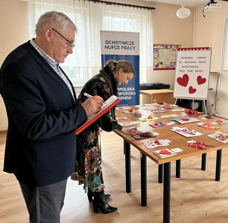 Rozstrzygnięcie Wojewódzkiego konkursu plastycznego na kreatywną kartkę walentynkową „Serce pełne miłości” 