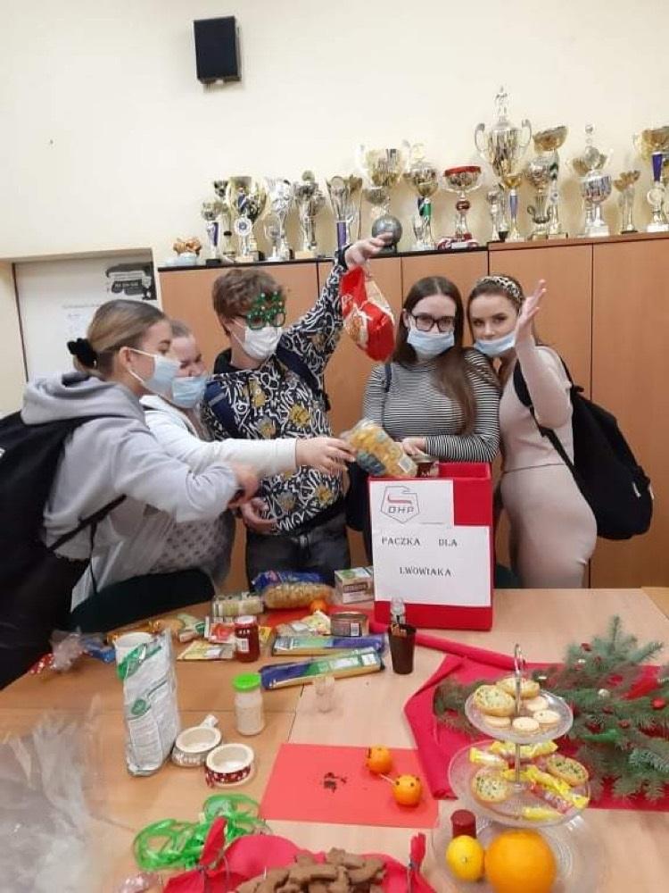 Mikołaj  w  Hufcu Pracy w  Polkowicach