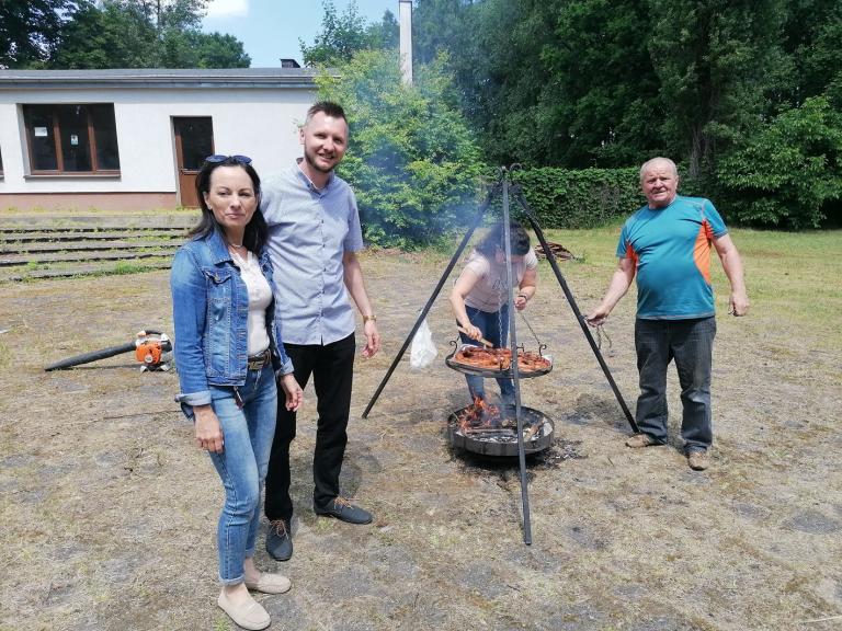 Piknik z okazji zakończenia roku szkolnego w Hufcu Pracy w Ostrzeszowie