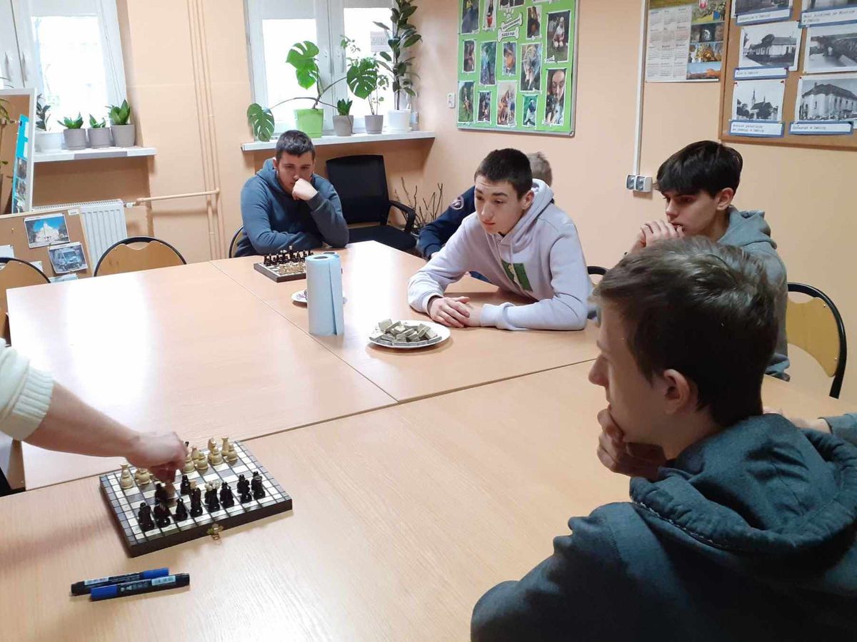 Turniej w szachy i warcaby 1