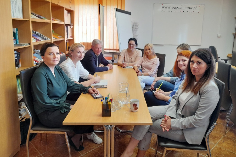 Zambrów: Współpraca instytucji na rzecz wsparcia uchodźców z Ukrainy